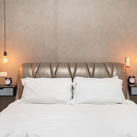Premium 1Bd Apartment Near The Beach W/Balcony Тель-Авив Экстерьер фото